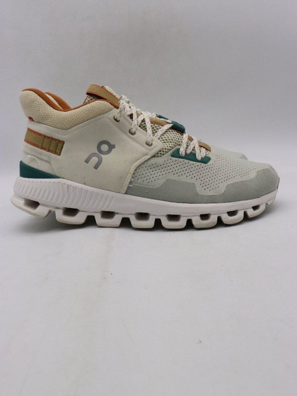 ON Running Cloud Hi Edge Men's Size 9.5 Gray Tan Green Shoes Athletic Sneakers